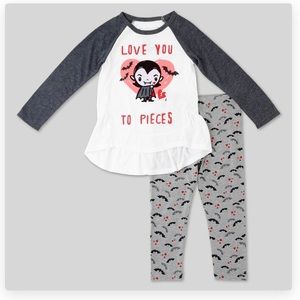 Little Monster-  2-piece set  “love you to pieces”